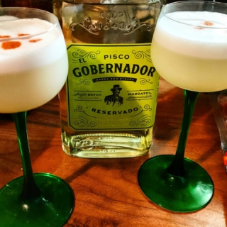Well shit, we're the 2nd day into our (my) birthday celebrations and here's how it all started. #piscosour. Every time we drink these, I'm transported back to the fabulous country of #Chile. For anyone that hasn't visited, if you can : Do
Our #santiago friends explained it best. Chile's like an island. To the south, Ice. To the east, mountains. To the west ocean. To the north, desert. A place where the fireservice - #bomberos are their most valued public service. When we visited, after a few weeks we were in #valparaiso when our villainous Spanish improved enough we asked donde es la supermercado aqui? We got the answer : right there, my friends. Its a beautiful place with a beautiful people. #goodtimes